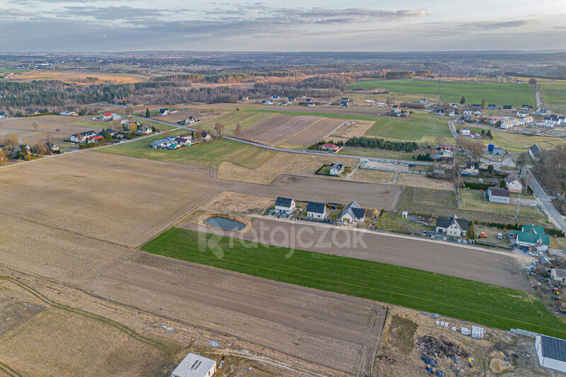 Działka budowlana 1000m2 - Tokary