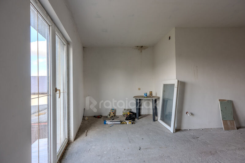 Przestronny dom z potencjałem do wykończenia - Zblewo