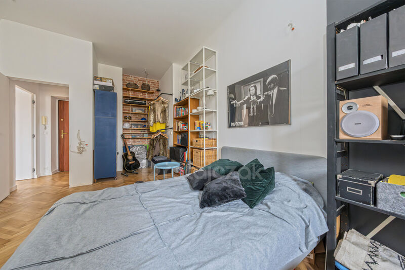 Z potencjałem  wysokie sufity  opcja ponad 120 m2 - Gdynia