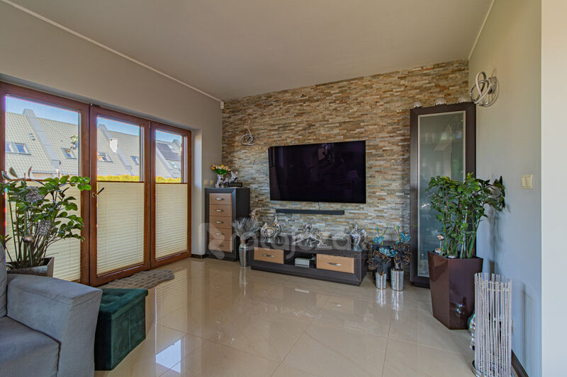 Bliźniak z Potencjałem | Działka 703 m² | Radunica - Radunica