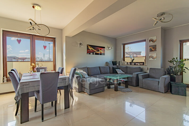 Bliźniak z Potencjałem | Działka 703 m² | Radunica - Radunica