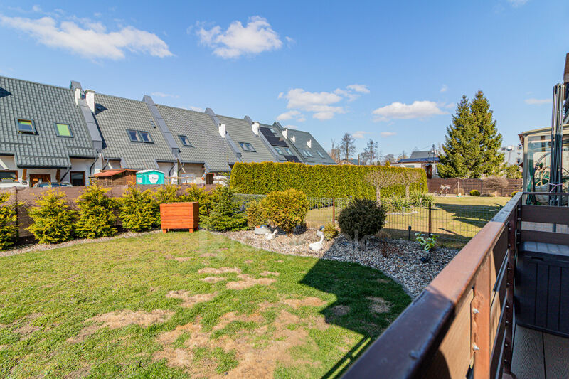 Bliźniak z Potencjałem | Działka 703 m² | Radunica - Radunica