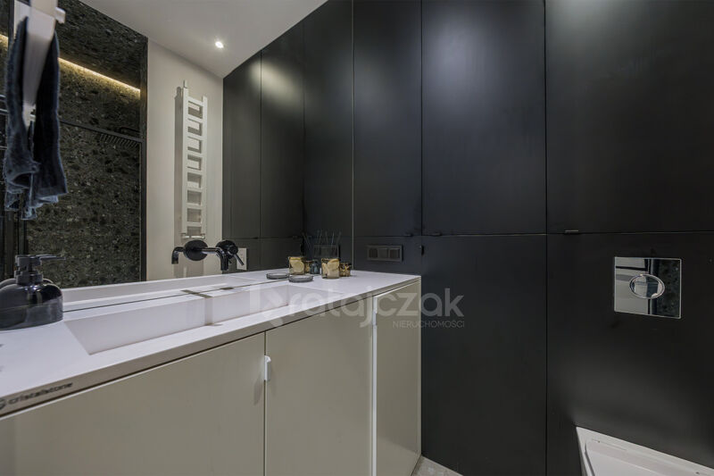 Z potencjałem     opcja ponad 110 m2 - Gdynia