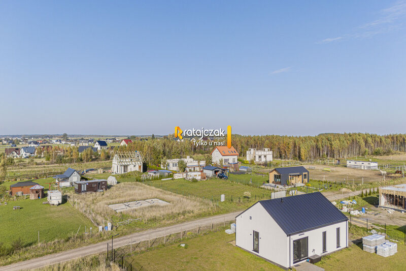 Słoneczna działka 1000 m² w Łebczu - Łebcz
