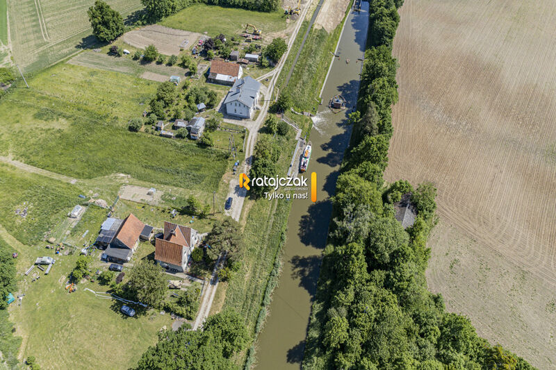 Prywatny park z widokiem na Pochylnię Kąty - Krasin