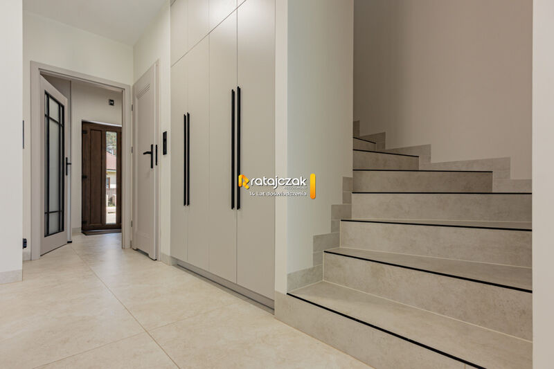 Ekonomiczny Bliźniak | Wysoki standard| 960m2 - Gościcino