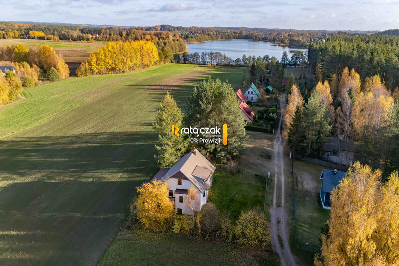 Dom całoroczny na Kaszubach | Widok na jezioro  blisko lasu | Strzepcz - Strzepcz