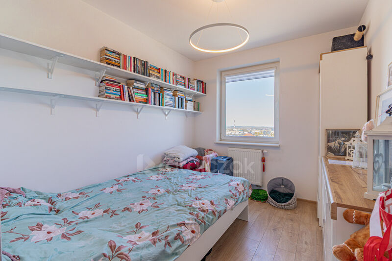 dwupoziomowe | dwie łazienki | taras | z garażem - Reda