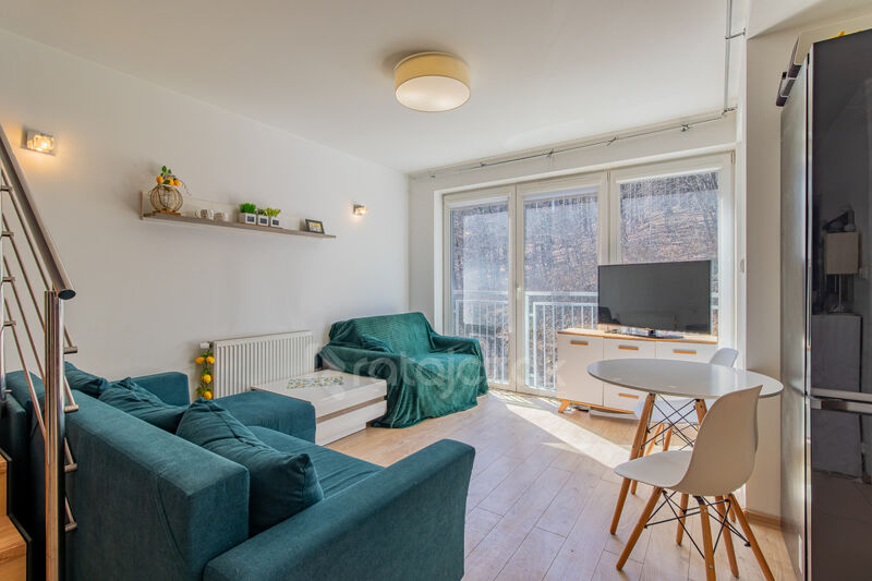 dwupoziomowe | dwie łazienki | taras | z garażem - Reda