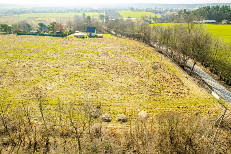 Działka letniskowa nad jeziorem - Perlino