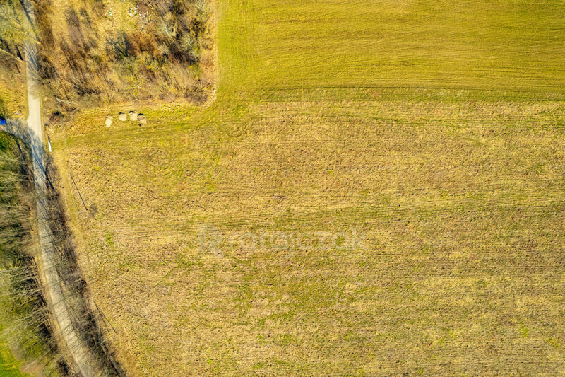Działka letniskowa nad jeziorem - Perlino
