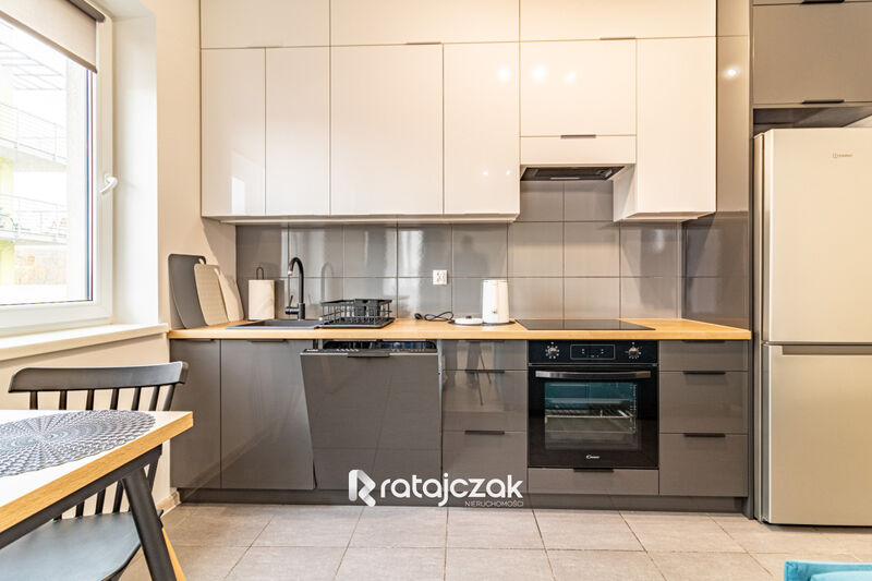 Duży Narożny Balkon| + 450 PLN Czynsz| Po Remoncie - Kowale