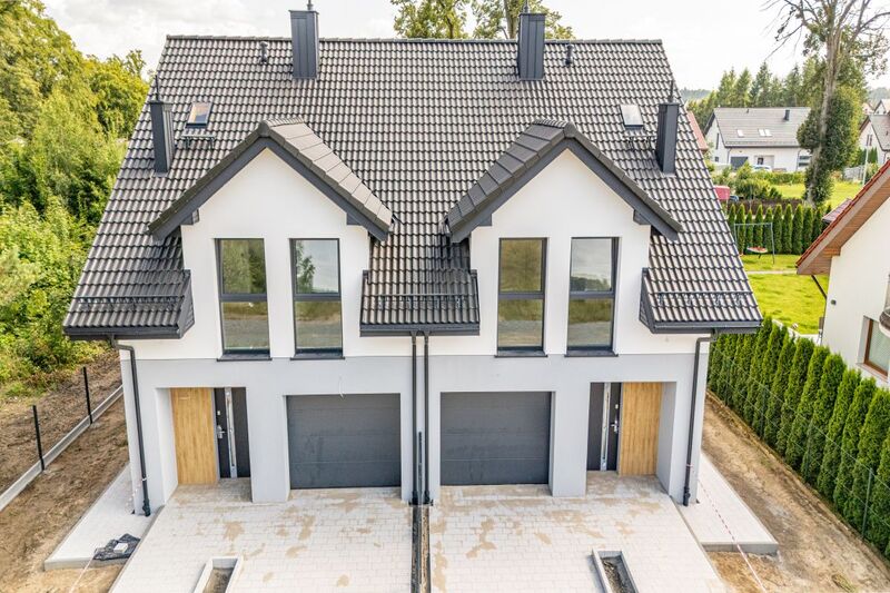 Centrum|5 pokoi| Garaż|Szkoła 900m|Wysoki Standard - Kębłowo
