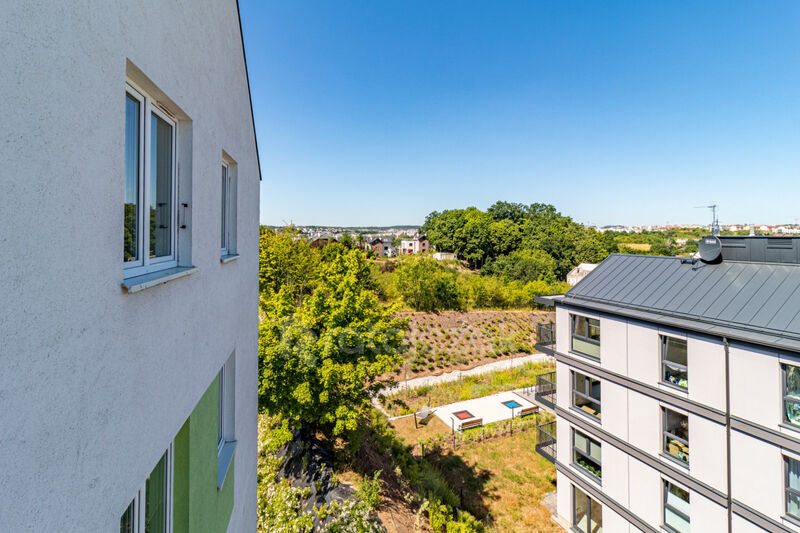 Dwupoziomowe 4-pokojowe mieszkanie  hala garażowa - Gdańsk