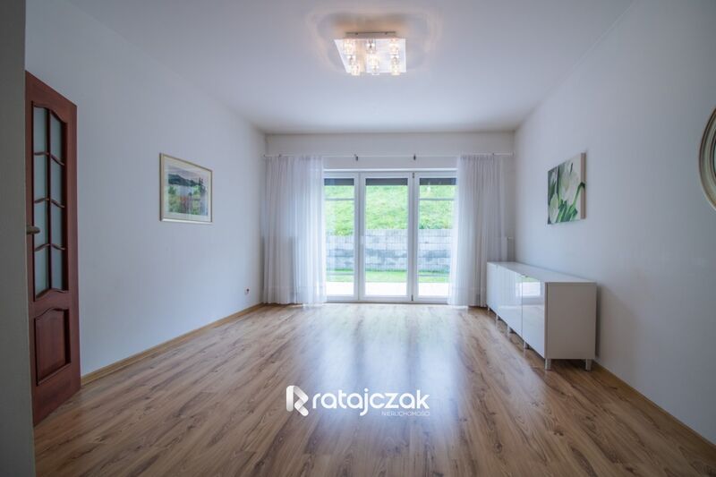 Mieszkanie jak dom - 3 pokoje  ogród i garaż  - Gdańsk