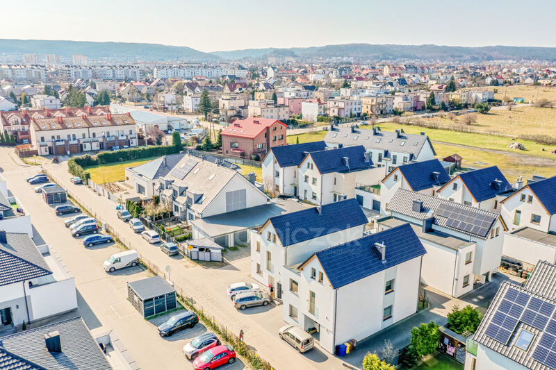 109 29 m2 | dwupoziomowe | 2 miejsca postojowe | - Rumia