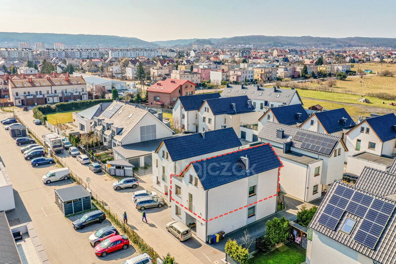 109 29 m2 | dwupoziomowe | 2 miejsca postojowe | - Rumia