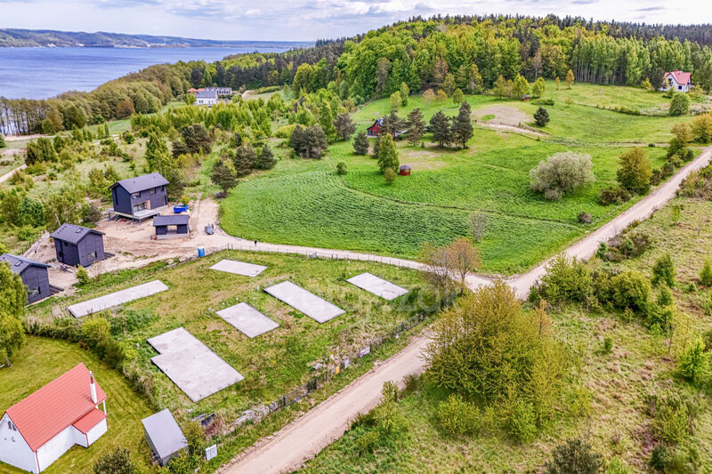 Inwestycyjna działka z projektem przy Jez. Żarnowi - Brzyno