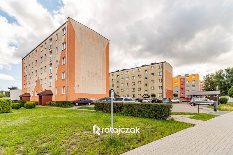 2 pokoje  piwnica  pełna własność - Wejherowo