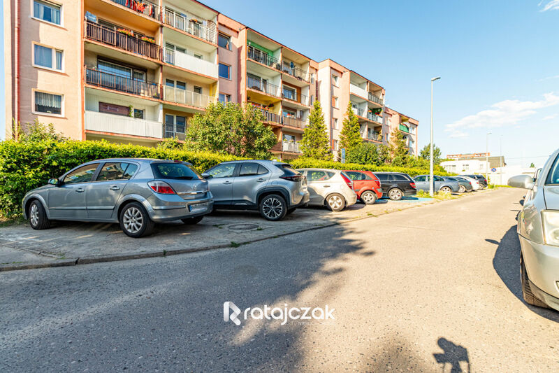 3 pokoje | os. Chopina | z miejscem postojowym - Wejherowo