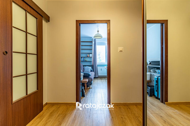 Dwa pokoje Bliskość komunikacji. - Gdańsk