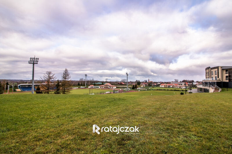 Działka budowlana 1310m2  blisko szkoły - Gniewino