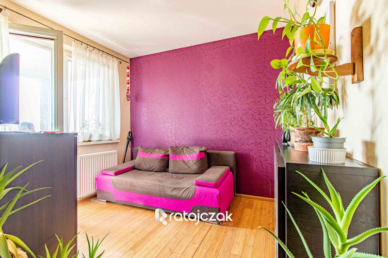 Ponad 70mkw mieszkanie z dużym balkonem!! - Gdańsk