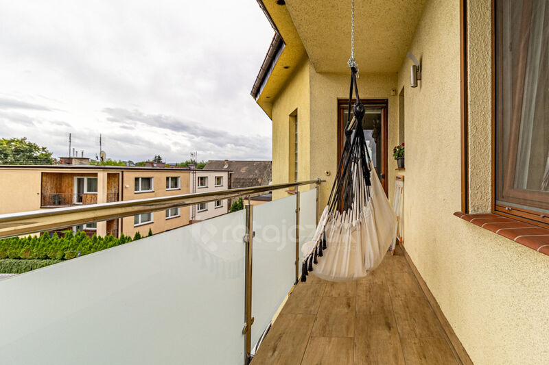 Mieszkanie  Rumia   83 m² - Rumia