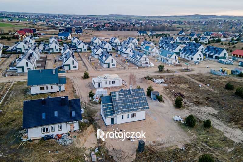 Dom w Skowarczu za 405 tysięcy złotych - Skowarcz