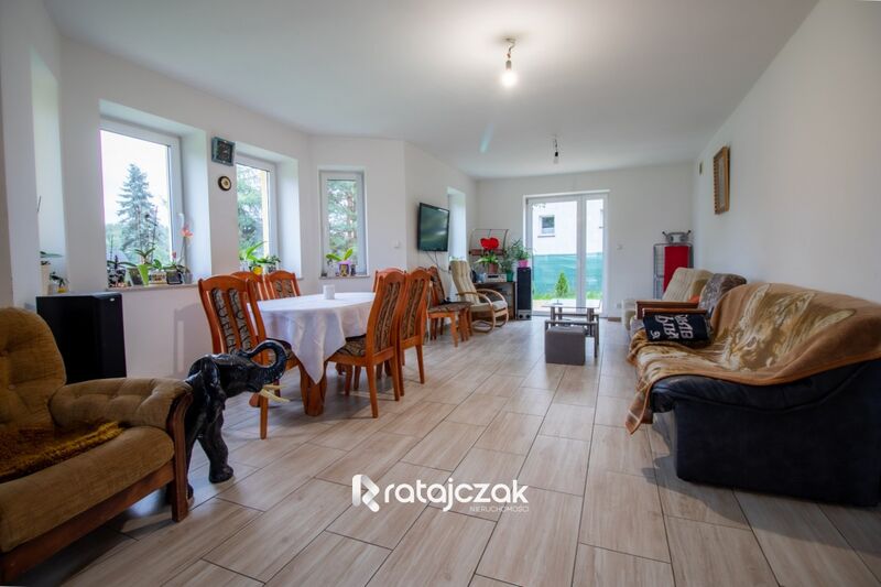 Komfortowy dom w pięknej okolicy.   - Borowo