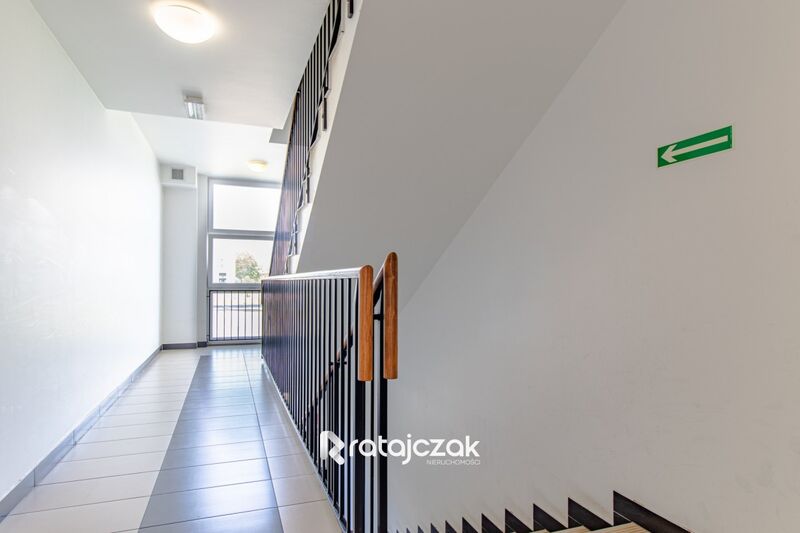 2 POK  1 PIĘTRO  BALKON  SZKOŁA  POŁUDNIE - Bolszewo