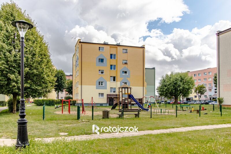 Kawalerka inwestycyjna  1 piętro  piwnica - Puck