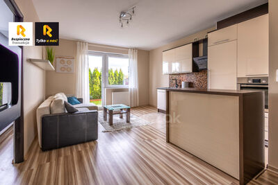 Oferta nieruchomości z wirtualnym spacerem Mieszkanie z ogrodem.